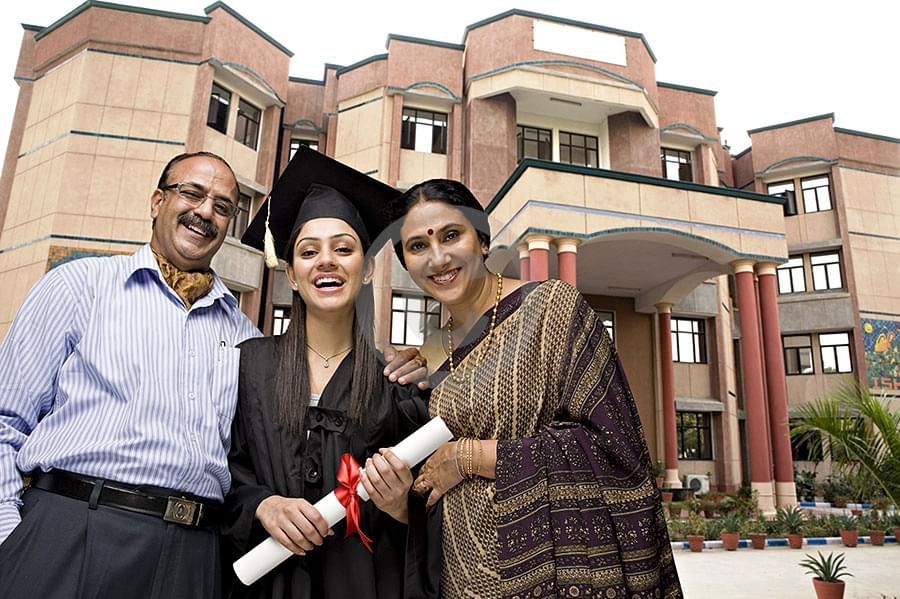 Ishan Ayurvedic Medical College and Research Centre Greater Noida Campus photo 2